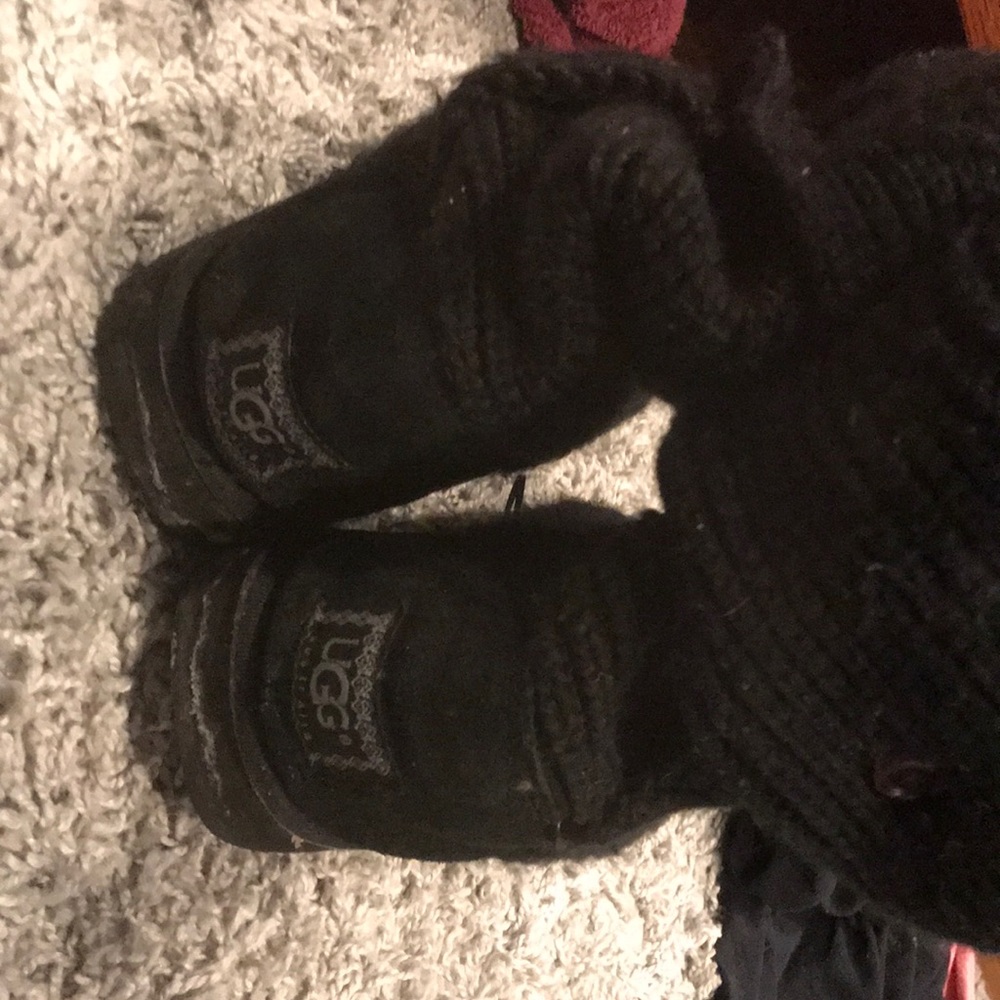 knit uggs - Picture 3 of 3